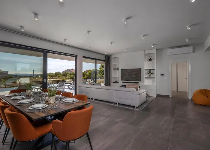 One Zadar * Сукошан